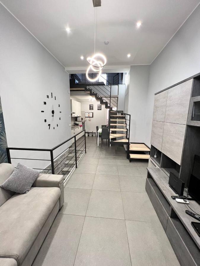 Modern Loft Center Of Turin + Jacuzzi 30M Metro Collegno Exterior foto