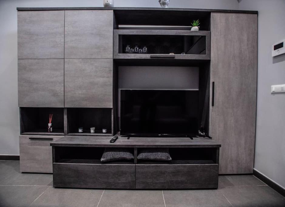 Modern Loft Center Of Turin + Jacuzzi 30M Metro Collegno Exterior foto