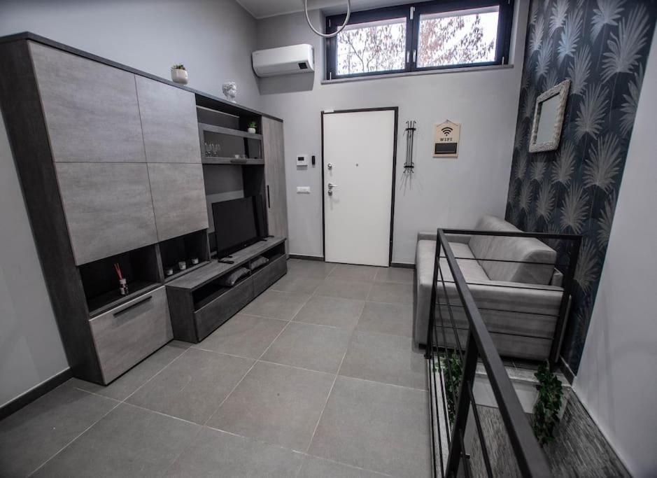 Modern Loft Center Of Turin + Jacuzzi 30M Metro Collegno Exterior foto