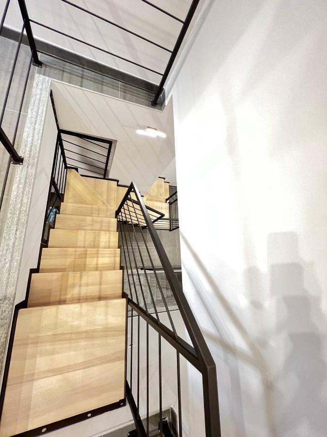 Modern Loft Center Of Turin + Jacuzzi 30M Metro Collegno Exterior foto